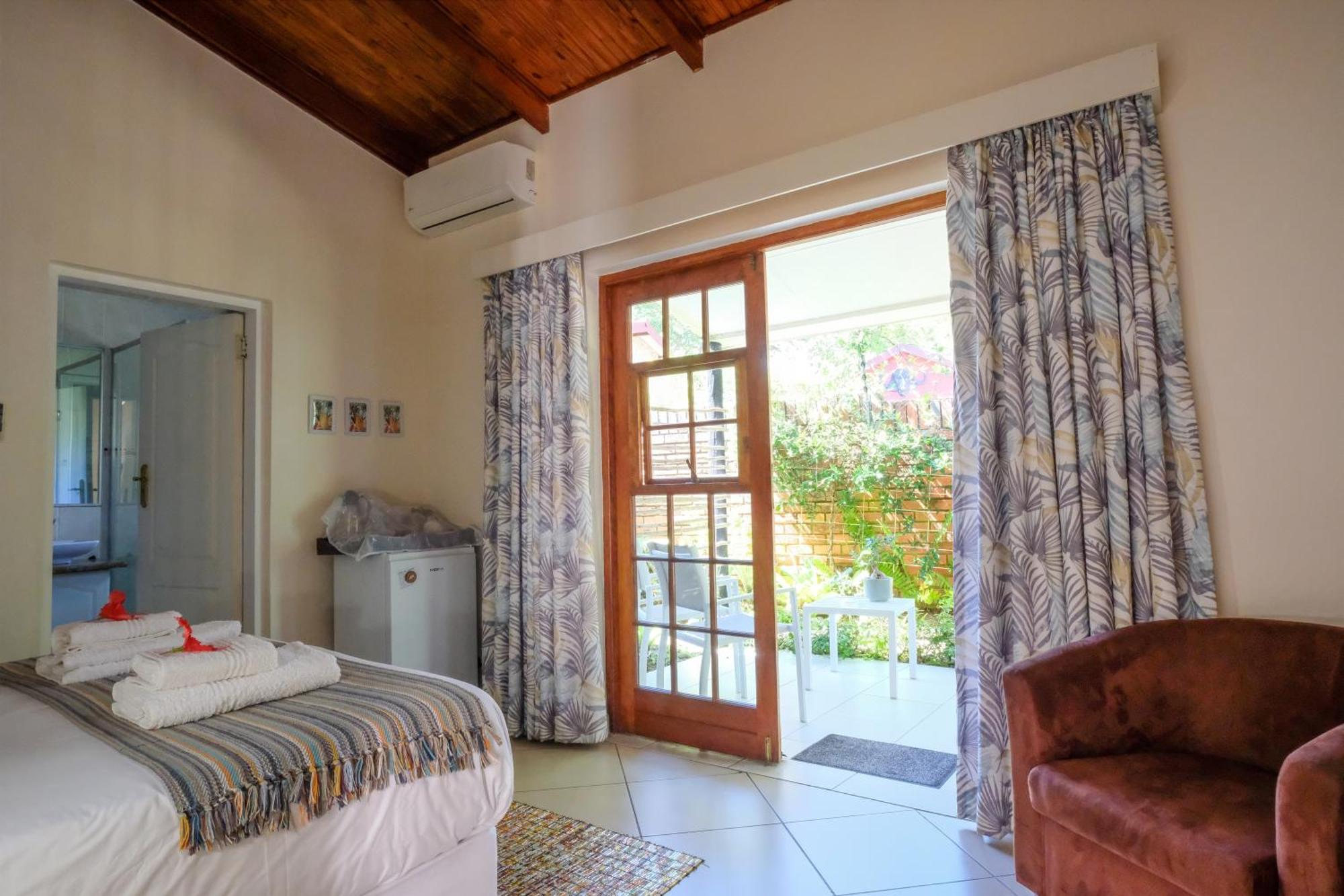 Whalesong Guest House Saint Lucia Estuary Exteriör bild